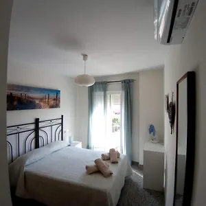 https://apartamento-en-fuengirola-los-boliches.es-andalucia.com