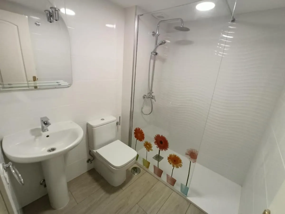 Frontbeach Apartment In Los Boliches Fuengirola 0*,  Spagna